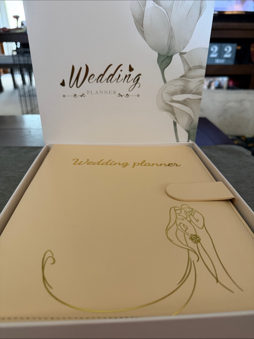 Source Unknown Cream Floral Wedding Planner with Gold Script